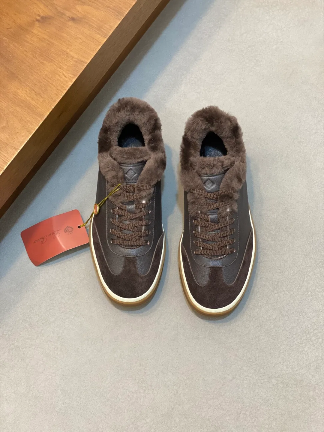 Men's men's shoes💰740 Loro Piana - Classic casual wool shoes, men's lace-up casual shoes and sneakers, high-quality lightweight and comfortable fabrics, suitable for outdoor leisure, the color scheme is young and energetic, great with sportswear or casual suits! Code number: 39-44 (45, 46, can be customized)